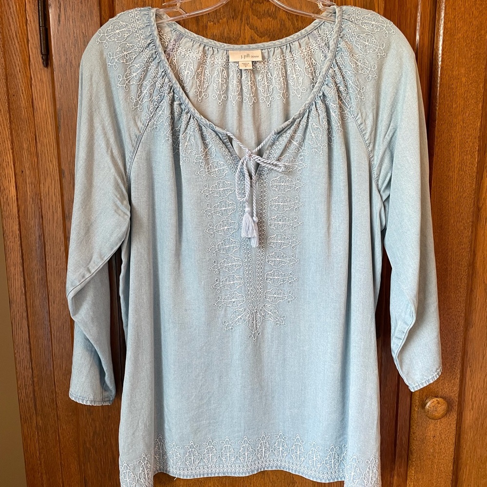 JJill Denim Peasant Style top size Small
